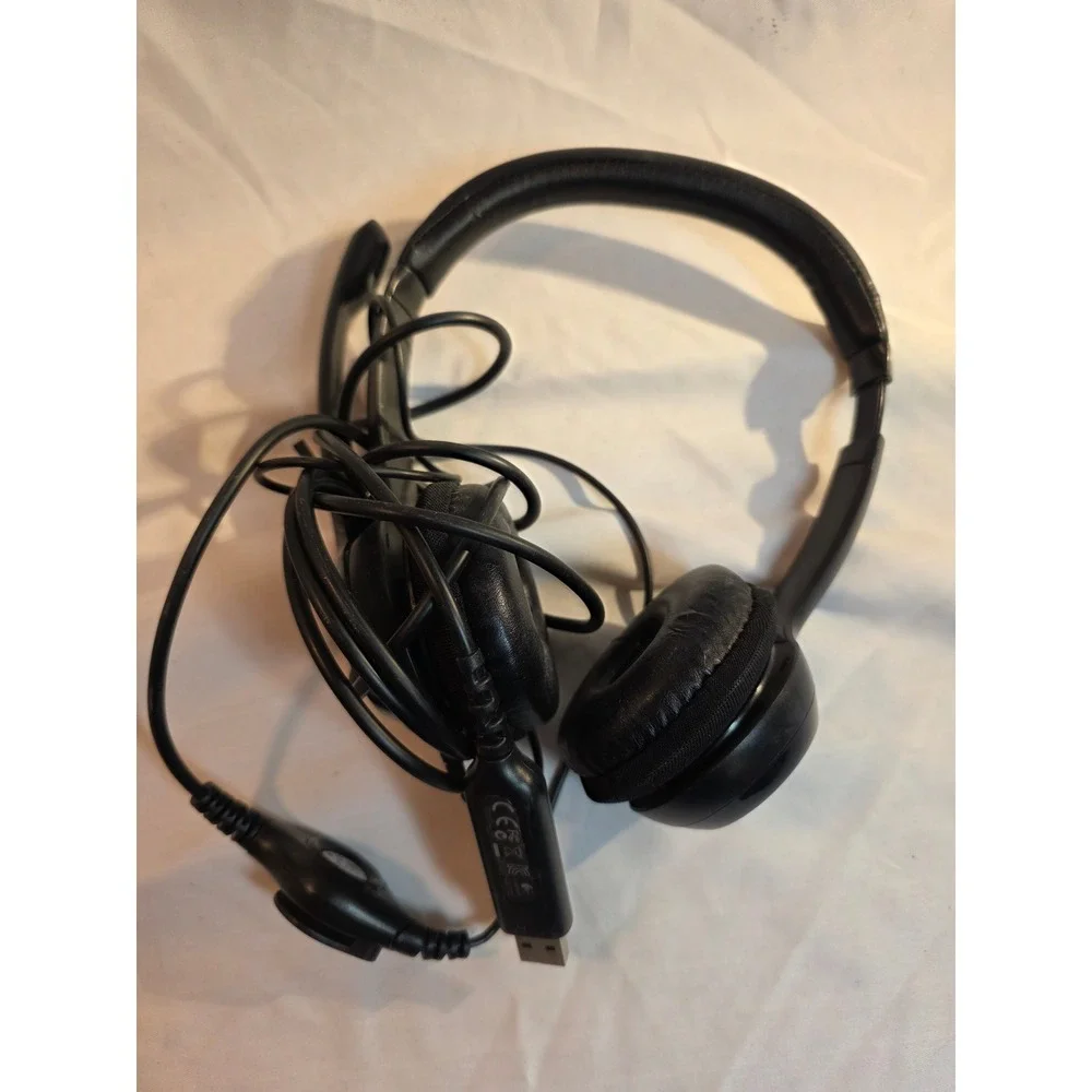 Logitech H390 USB Wired Computer Headset Noise Canceling Mic In-Line Controls